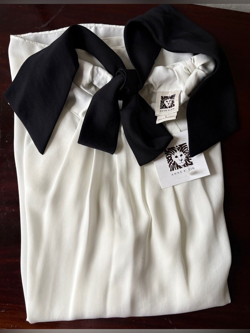 Anne Klein Two-in-One Sleeveless Blouse - Top Size “L”